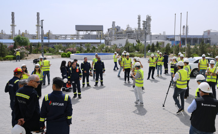 Milli mətbuatın 150 illik yubileyi münasibətilə “SOCAR Karbamid” zavoduna media-tur təşkil olunub