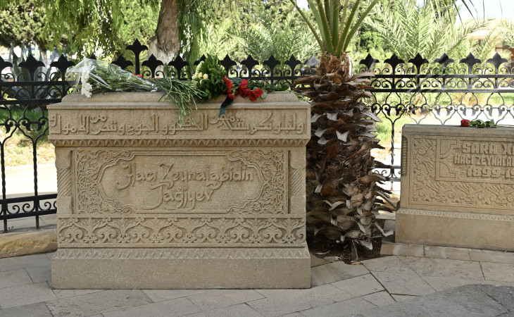 Hacı Zeynalabdin Tağıyevin xatirəsi anılıb