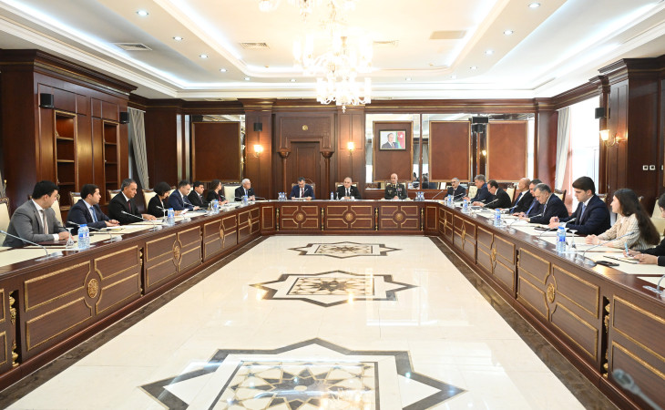 Müdafiə, təhlükəsizlik və korrupsiya ilə mübarizə komitəsinin iclasında 3 məsələ müzakirə edilib