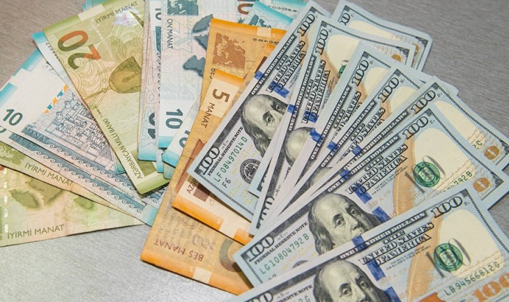 Курс маната по отношению к доллару на 26 августа установлен на уровне 1,7000