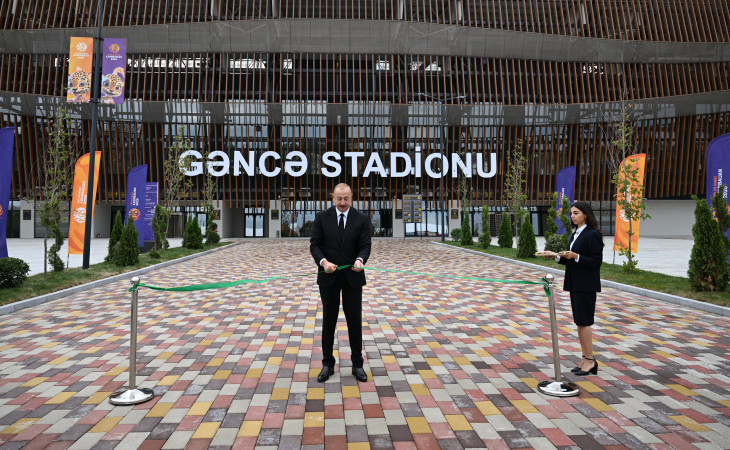 Prezident İlham Əliyev Gəncə Stadionunun açılışında iştirak edib