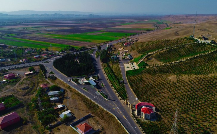 Füzuli rayonunda avtomobil yollarının yenidən qurulması diqqət mərkəzindədir