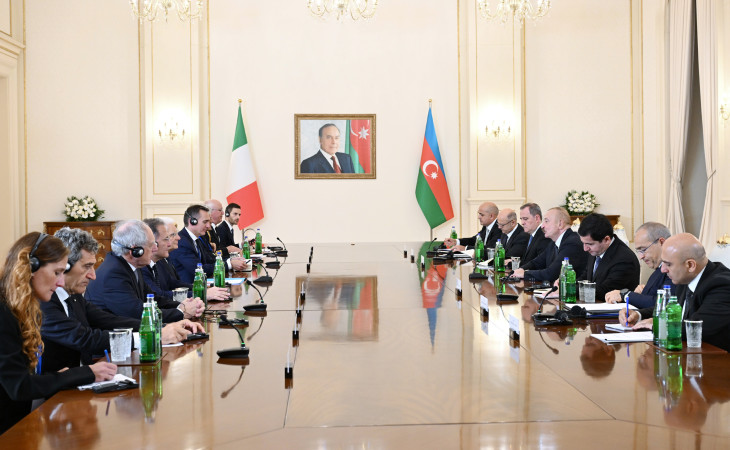 Azərbaycan Prezidenti İlham Əliyevin İtaliya Prezidenti Sercio Mattarella ilə geniş tərkibdə görüşü olub