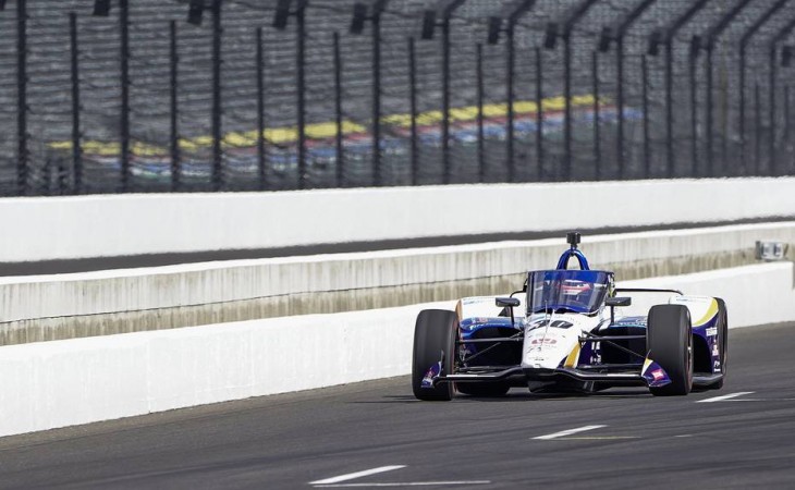 Formula 1-in sabiq pilotu “İndi-500” yürüşünün qalibi olub
