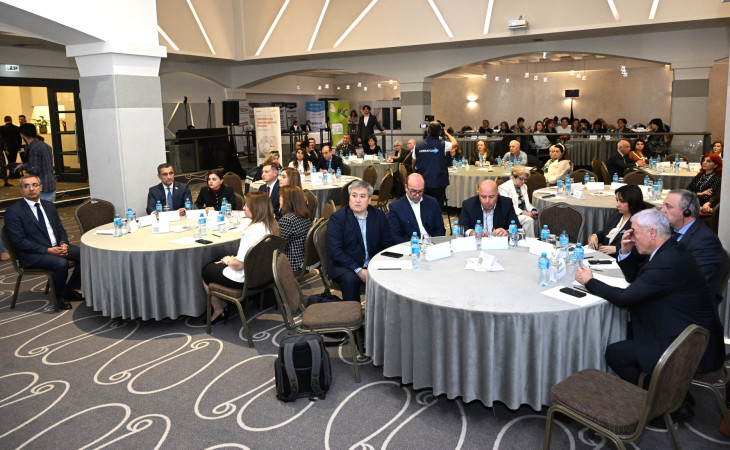 Ağciyər xəstəliklərinin müasir diaqnostikası və müalicə üsulları müzakirə olunub