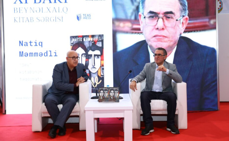 XI Bakı Beynəlxalq Kitab Sərgisində “Sev” romanının təqdimatı keçirilib