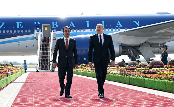 Azərbaycan Prezidenti İlham Əliyev Tacikistana səfərə gəlib