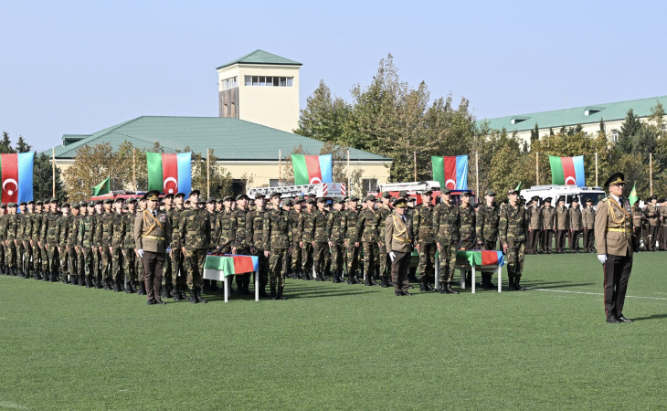 FHN-in Akademiyasında gənc kursantların hərbi andiçmə və məzunların buraxılış mərasimi keçirilib