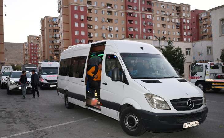 Xocavəndin Qırmızı bazar qəsəbəsi və Sos kəndinə növbəti köç karvanları yola salınıb