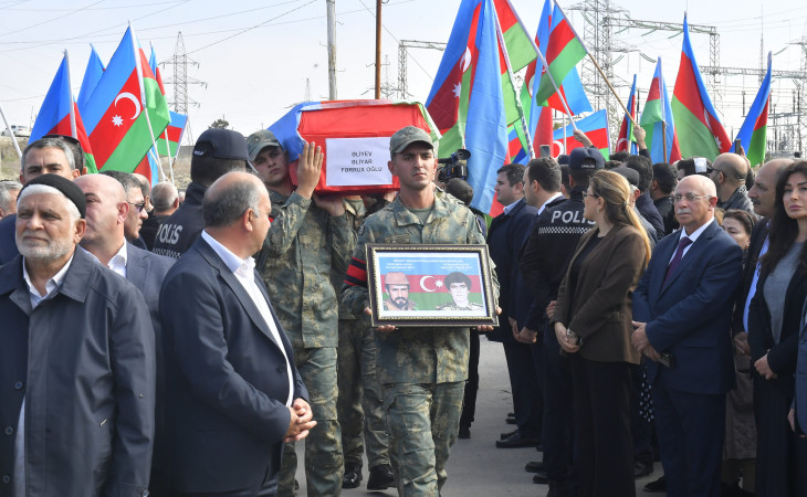 Birinci Qarabağ müharibəsinin itkin şəhidi Əliyar Əliyev torpağa tapşırılıb