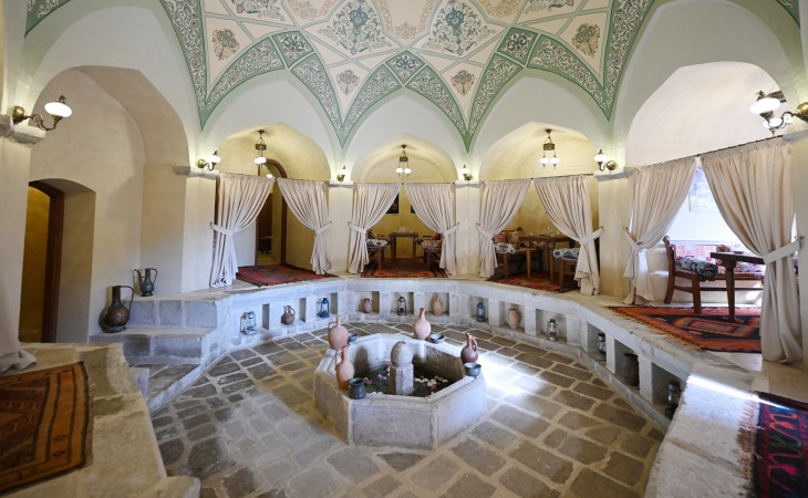 Şuşada “Şirin su” hamamı