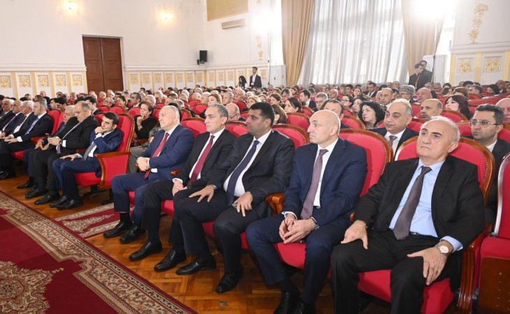 “Mən bu ömrü elə belə yaşadım” – ADPU-da professor Mahirə Hüseynovanın 65 illik yubileyi