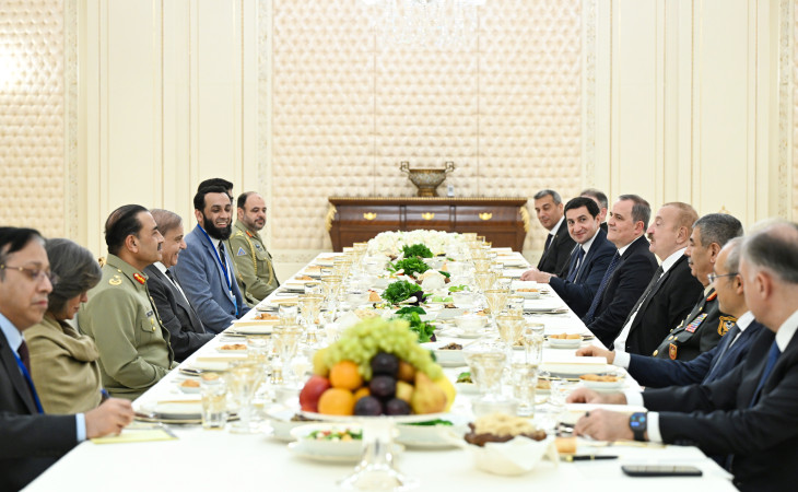 Prezident İlham Əliyev və Pakistanın Baş naziri birgə nahar ediblər