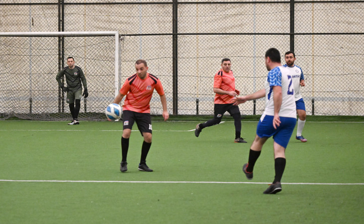 AZƏRTAC-ın komandası dövlət qurumları arasında IV minifutbol turnirinə heç-heçə ilə başlayıb