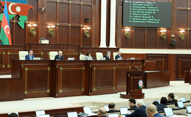 Milli Məclisin növbəti plenar iclası keçirilir