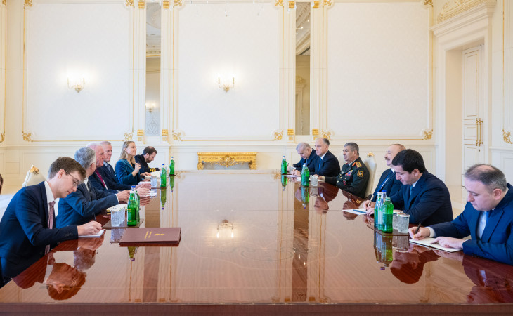 President Ilham Aliyev received UK Minister of State for Defence 