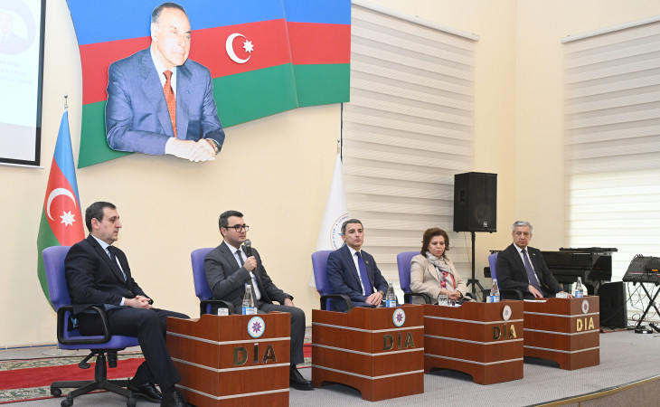 “İlhamlı gənclər: Multikultural Azərbaycan nəsli” mövzusunda forum keçirilib