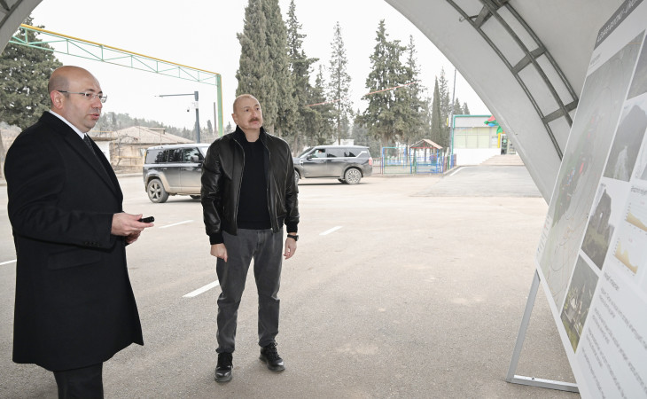 Prezident İlham Əliyev Ağdərə şəhərinin Baş planı ilə tanış olub 