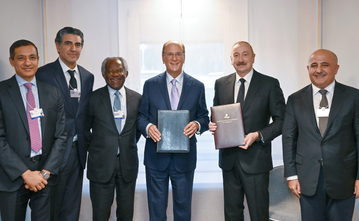 Prezident İlham Əliyev Davosda “BlackRock”un baş icraçı direktoru və “Global Infrastructure Partners” şirkətinin təsisçisi, sədri və baş icraçı direktoru ilə görüşüb