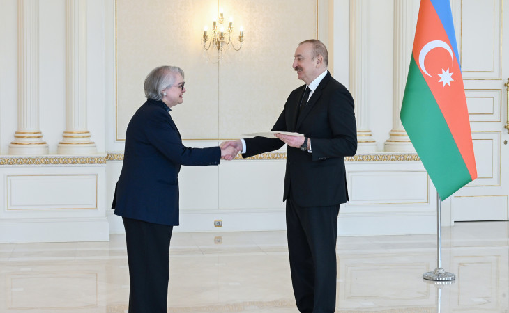 Prezident İlham Əliyev Avstraliyanın Azərbaycanda yeni təyin olunmuş səfirinin etimadnaməsini qəbul edib