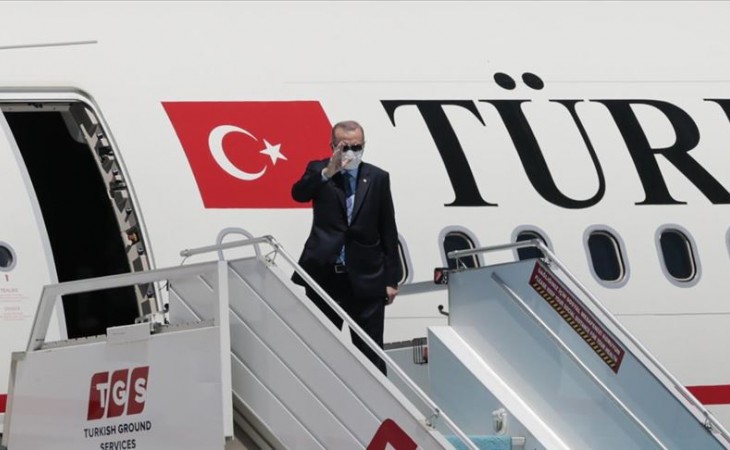 Türkiyə Prezidenti Qətərə səfərə yola düşüb