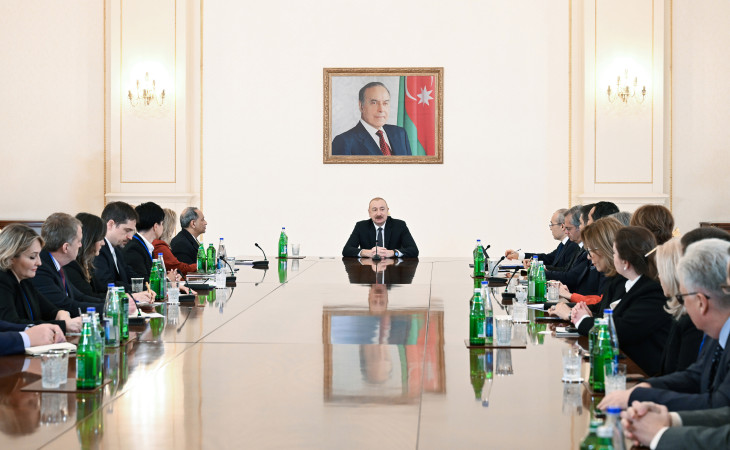 Prezident İlham Əliyev ABŞ Ticarət Palatasının nümayəndə heyətini qəbul edib