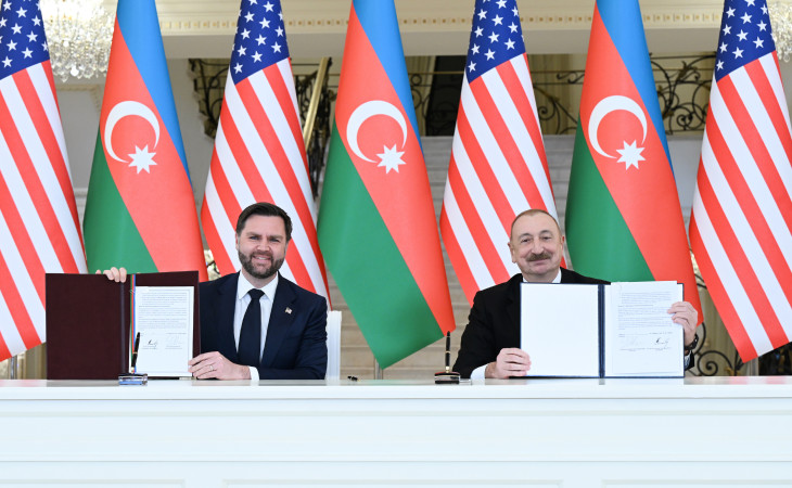 Bakıda “Azərbaycan Respublikası Hökuməti ilə Amerika Birləşmiş Ştatları Hökuməti arasında Strateji Tərəfdaşlıq Xartiyası”nın imzalanma mərasimi keçirilib 