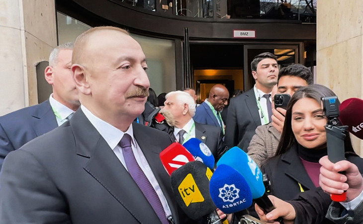 Prezident İlham Əliyev Münxendə Azərbaycan telekanallarına müsahibə verib