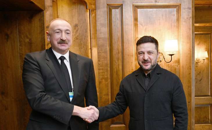 Prezident İlham Əliyevin Münxendə Ukrayna Prezidenti Volodimir Zelenski ilə görüşü olub
