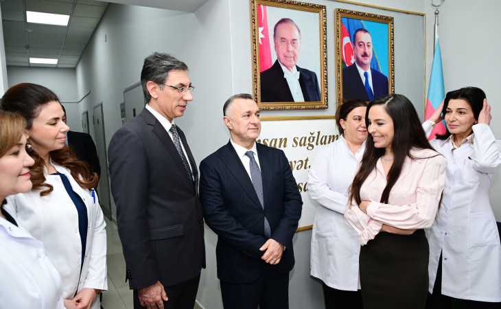 Leyla Əliyeva Bakı Şəhər Narkoloji Mərkəzini ziyarət edib