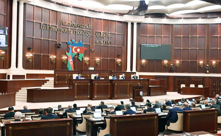 Azərbaycan parlamenti 11 məsələnin müzakirəsinə başlayıb