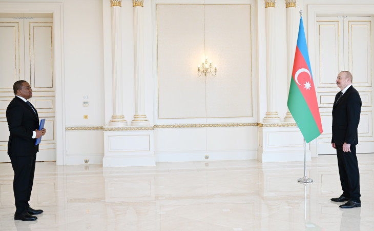 Prezident İlham Əliyev Esvatininin Azərbaycanda yeni təyin olunmuş səfirini qəbul edib