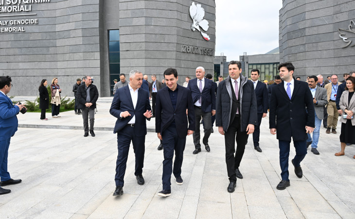 Representatives of diplomatic corps visit Khojaly Genocide Memorial