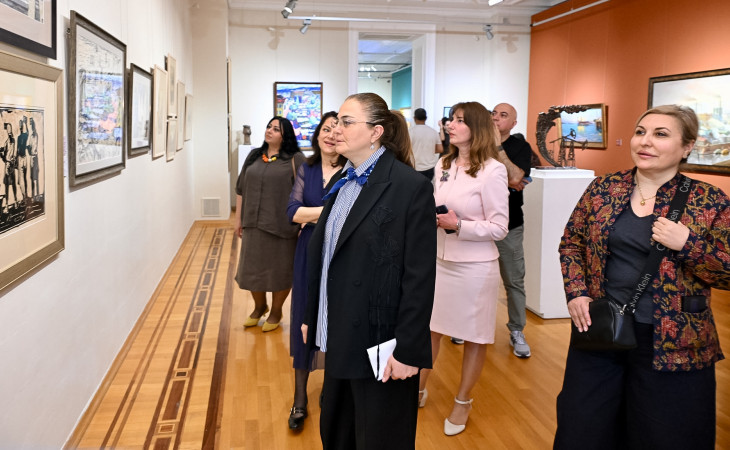 “Küləklər şəhərinin salnaməsi: XIX–XXI əsrlər rəssamlarının əsərlərində Bakı” adlı sərgi açılıb