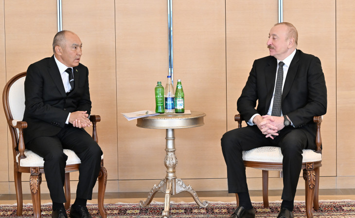 Prezident İlham Əliyev Türkmənistanın Arkadağ şəhərinin Tikinti üzrə Dövlət Komitəsinin sədrini qəbul edib