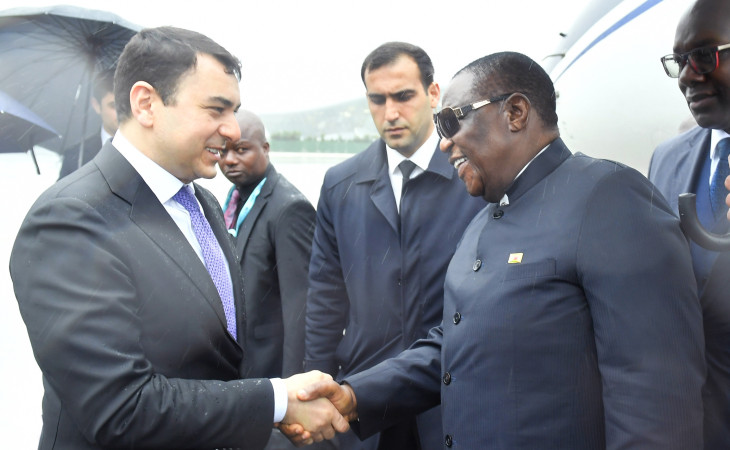 Zimbabve Respublikasının Vitse-prezidenti Azərbaycana səfərə gəlib