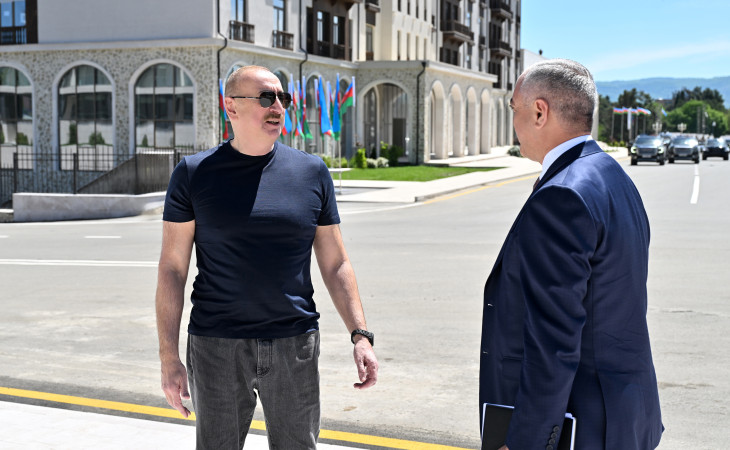 Prezident İlham Əliyev Xankəndidə əsaslı şəkildə yenidən qurulmuş Mədəniyyət Mərkəzinin açılışında iştirak edib