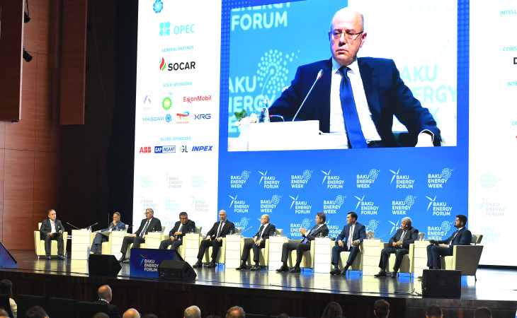 Bakı Enerji Həftəsinin ilk günü başa çatıb