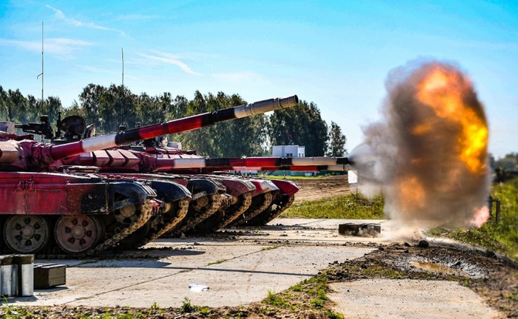 Азербайджанские танкисты вышли в финал конкурса «Танковый биатлон»