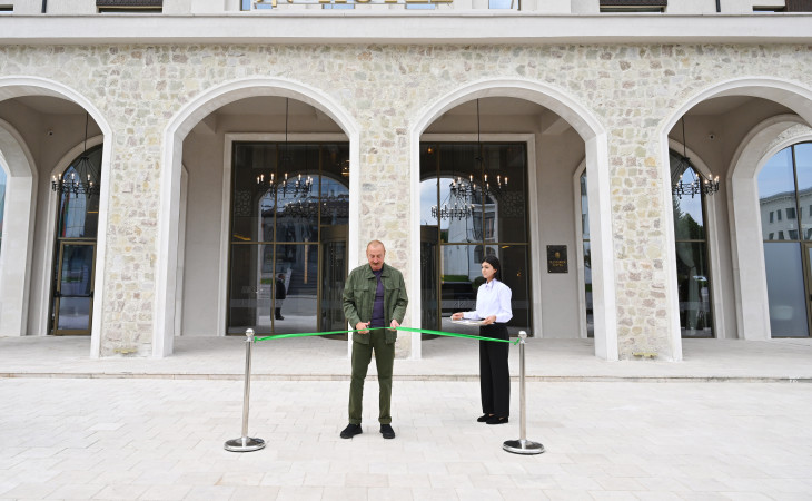 Prezident İlham Əliyev “Xankəndi” hotelinin açılışında iştirak edib 
