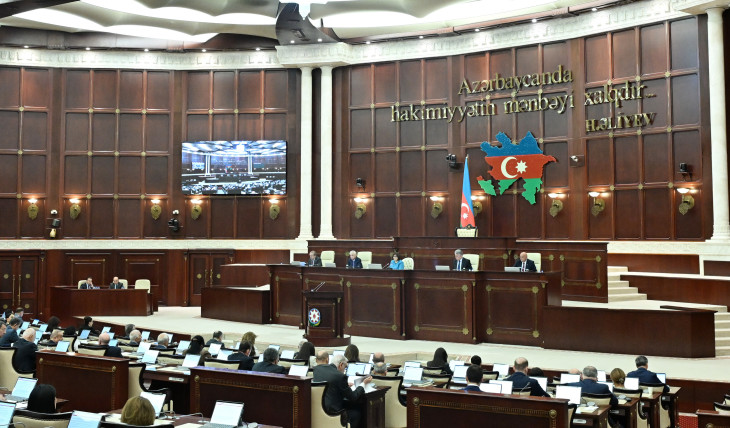 Milli Məclisin növbəti plenar iclası keçirilib, 22 məsələ müzakirə olunub