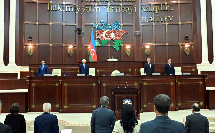 Milli Məclisin növbədənkənar sessiyası başa çatıb