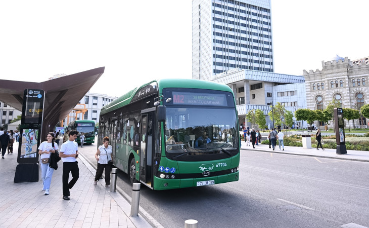 Ekspres avtobuslar sərnişinlərin xidmətində: Bakı yollarında alternativ nəqliyyat imkanları genişləndirilib - REPORTAJ 