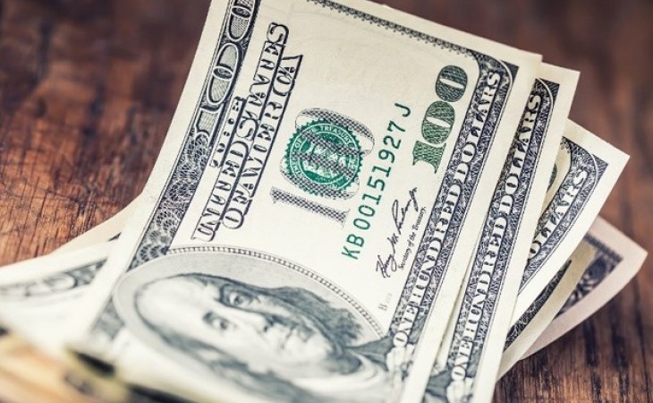Курс маната по отношению к доллару на 3 июля установлен на уровне 1,7000