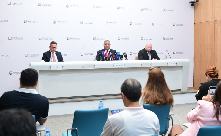 Mərkəzi Bank: Cari əməliyyatlar balansının profisiti 2 dəfə artıb