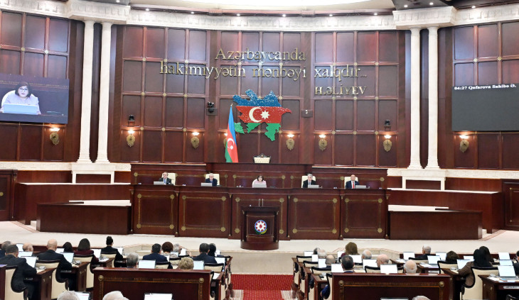 Milli Məclisdə 12 məsələnin müzakirəsinə başlanılıb
