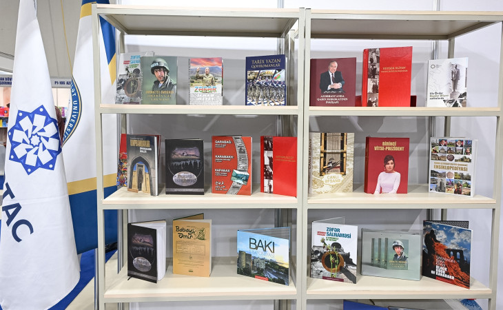 XII Bakı Beynəlxalq Kitab Sərgisindən  FOTOREPORTAJ