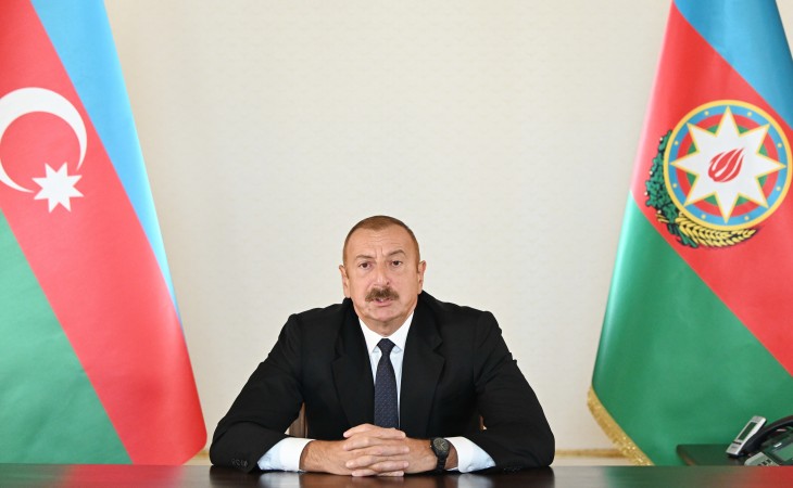 Президент Ильхам Алиев: Азербайджанская армия в настоящее время подвергает обстрелу, наносит удары по военным позициям врага