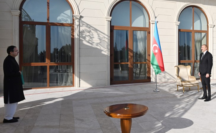 President Ilham Aliyev received credentials of incoming Pakistani ambassador