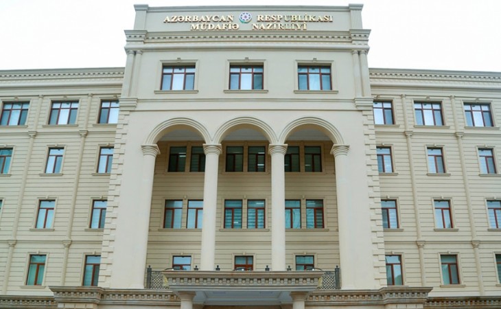 Müdafiə Nazirliyi: Azərbaycan Ordusu ancaq hərbi obyektlərə zərbə endirir